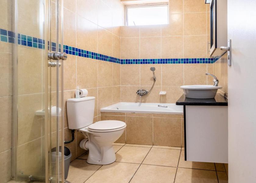 KwaZulu-Natal Kingsburgh 4 Sleeper Flat (1 Bedroom, Bath and Shower, Ocean View)