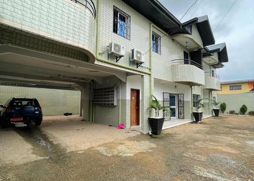 Littoral Bonaberi Exterior view