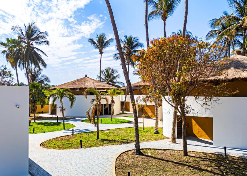  Serrekunda Hotel Exterior