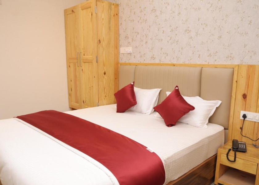 Maharashtra Devgad Standard Room