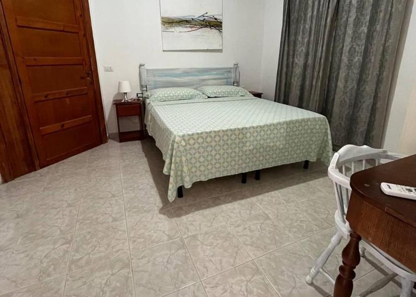 Sardinia Castiadas Double Room with Private Bathroom