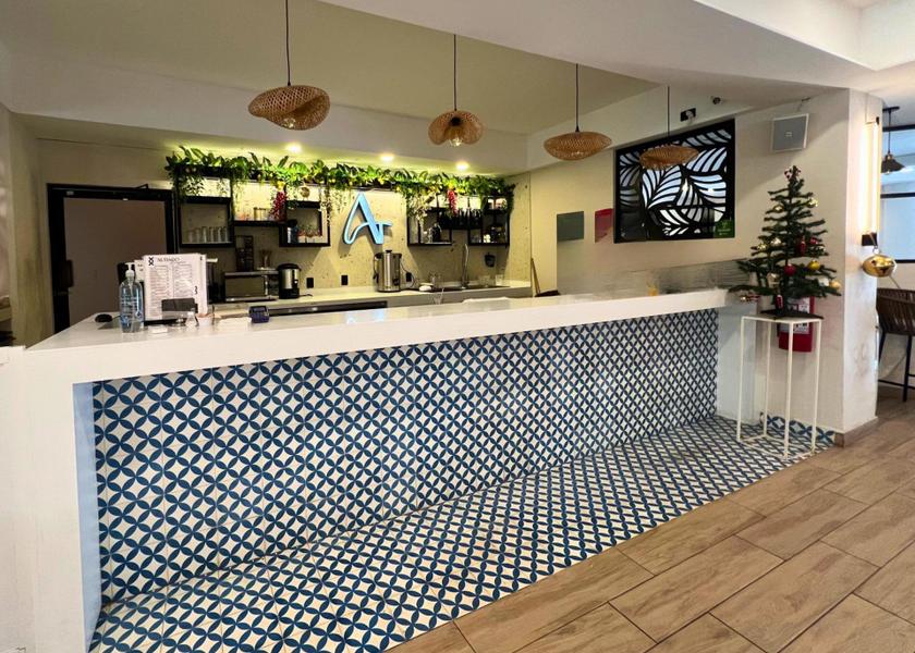 Michoacán Lazaro Cardenas Restaurant