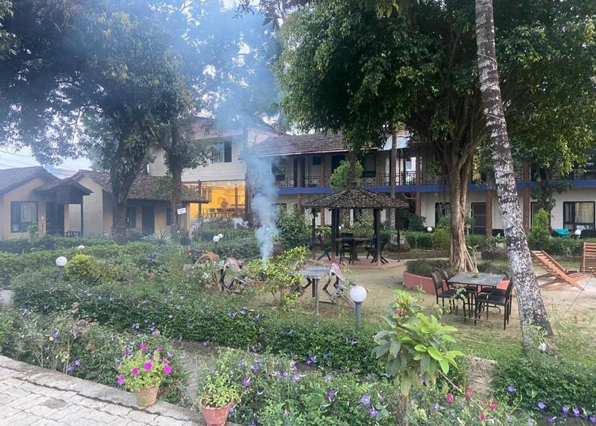 Bagmati Sauraha Exterior view