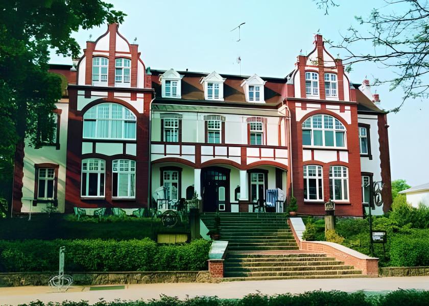 Mecklenburg-West Pomerania Zinnowitz Exterior view