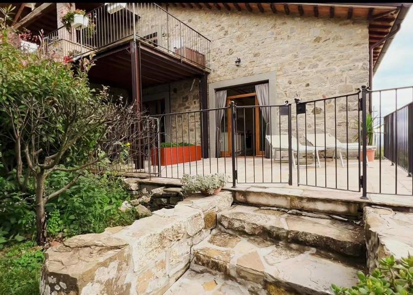 Tuscany Pieve Santo Stefano Exterior view