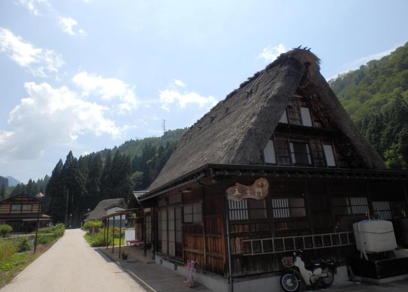 Toyama Nanto Exterior view