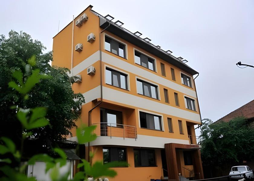 Gorj County Tirgu Jiu Exterior view