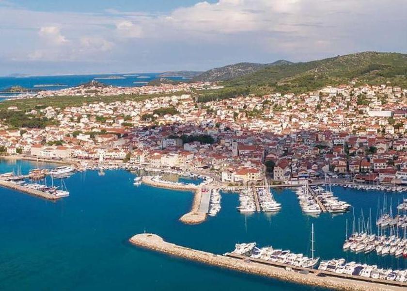 Sibenik-Knin Vodice Surrounding environment