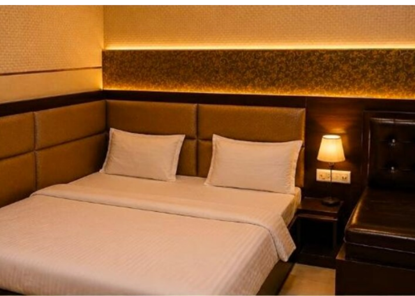 Uttar Pradesh Saharanpur Classic Room