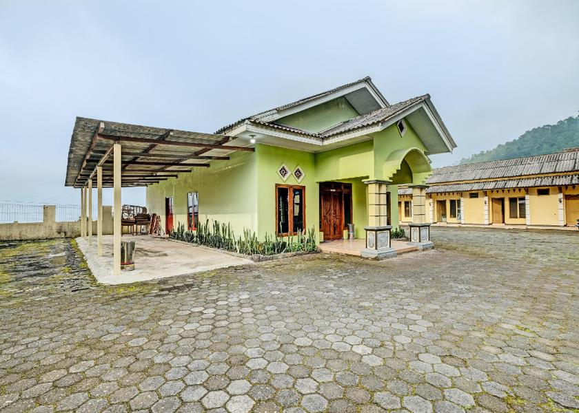 Central Java Getasan Exterior view