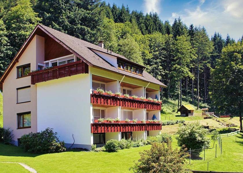 Baden-Württemberg Bad Peterstal-Griesbach Exterior view