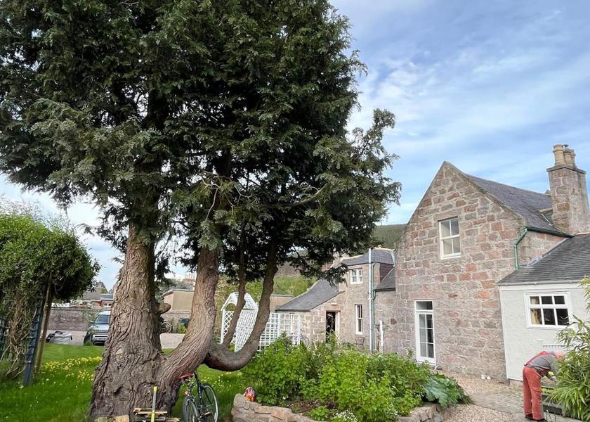 Scotland Ballater Exterior view