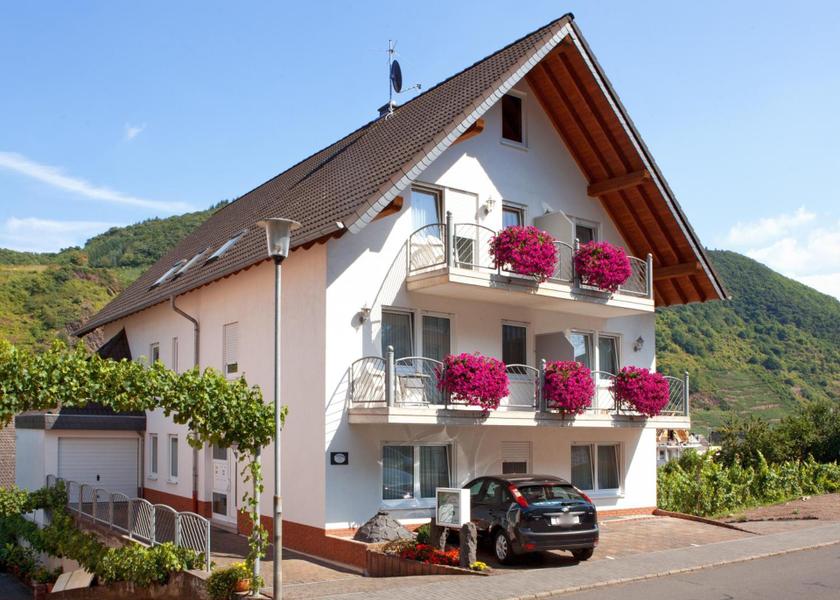 Rhineland-Palatinate Ellenz-Poltersdorf Exterior view