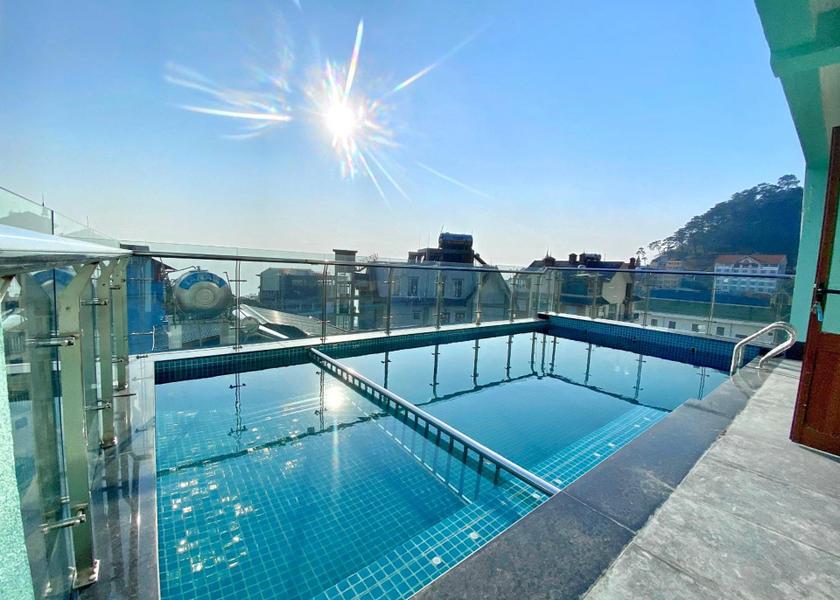 Phu Tho Province Tam Dao Swimming pool