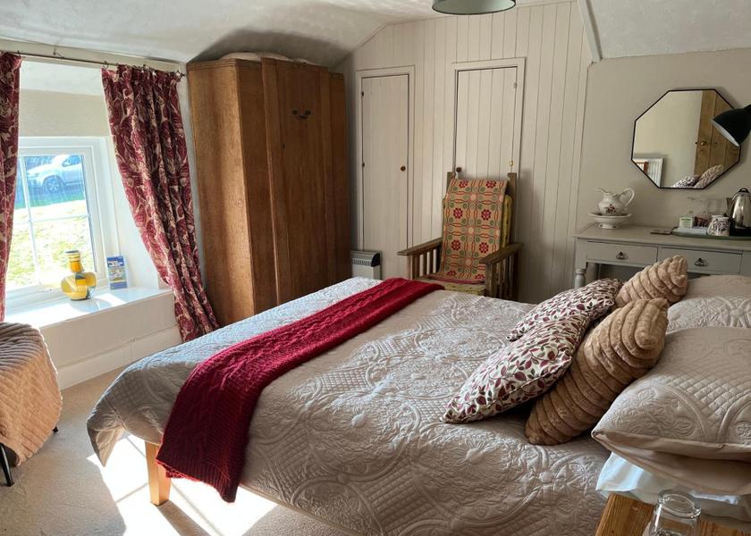 Wales Haverfordwest Double Room with Private Bathroom