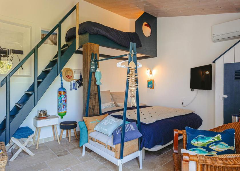 Nouvelle-Aquitaine Sainte-Marie-de-Re Triple Room with Shower