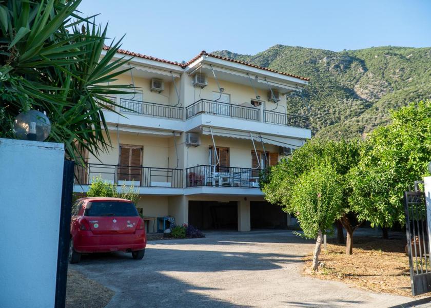 Central Greece Istiaia-Aidipsos Exterior view