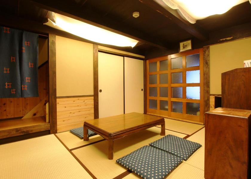 Gifu Ena Shared lounge/TV area