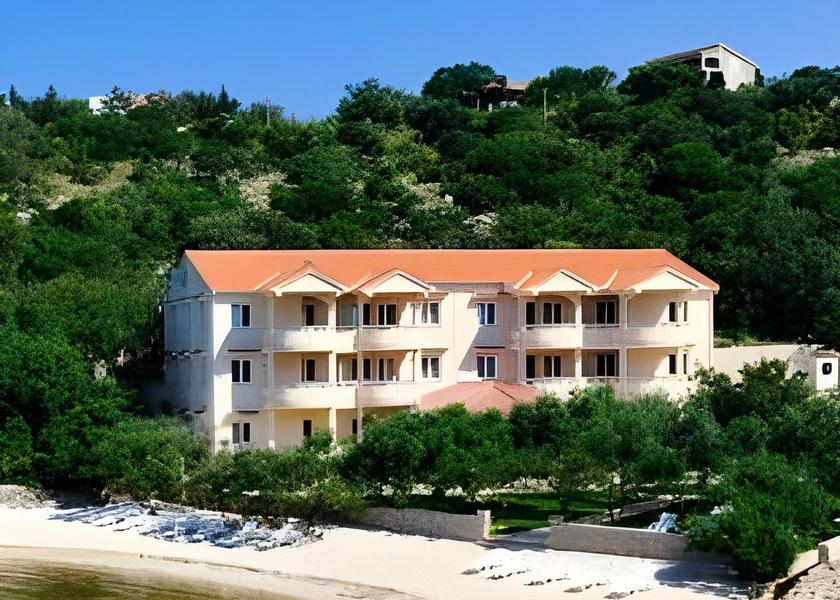 Lika-Senj Novalja Exterior view