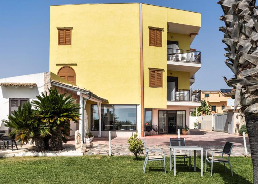 Sicily Avola Exterior view
