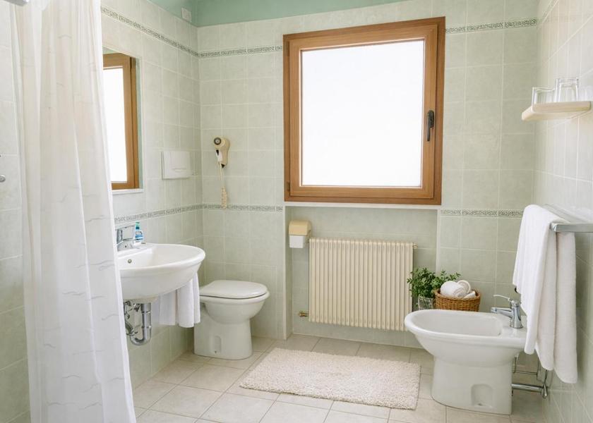 Friuli Venezia Giulia Rivignano Teor Double Room with Private Bathroom