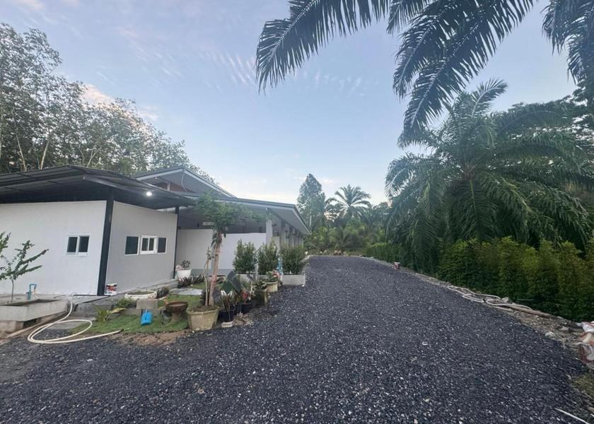 Nakhon Si Thammarat Province Lan Saka 