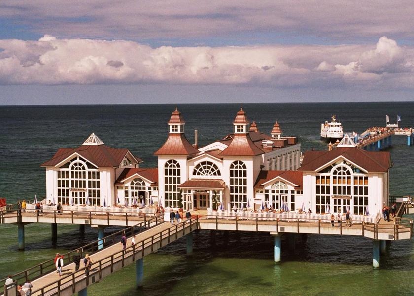 Mecklenburg-West Pomerania Sellin Facilities