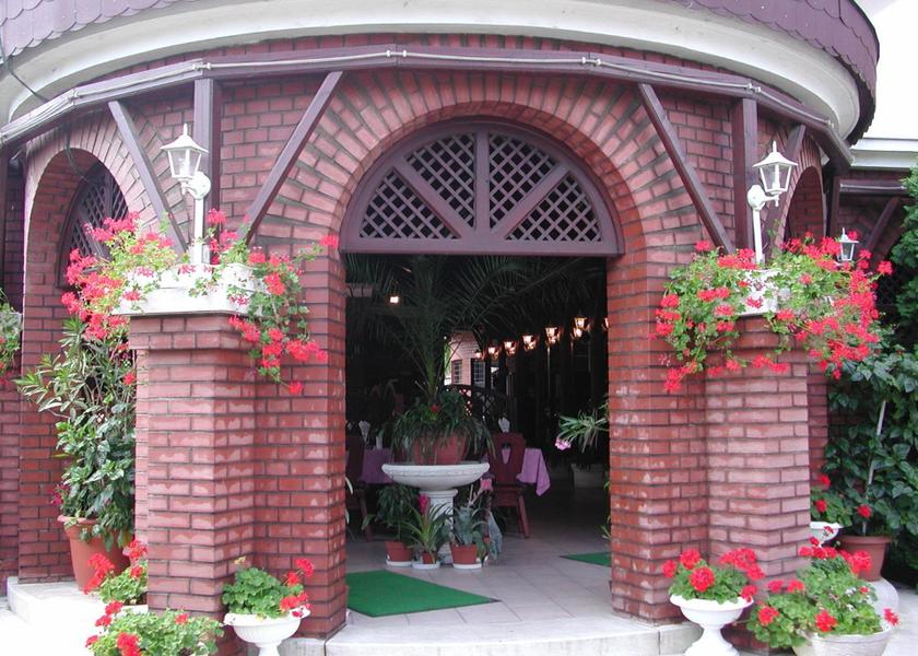 Hajdu-Bihar Hajduszoboszlo Entrance