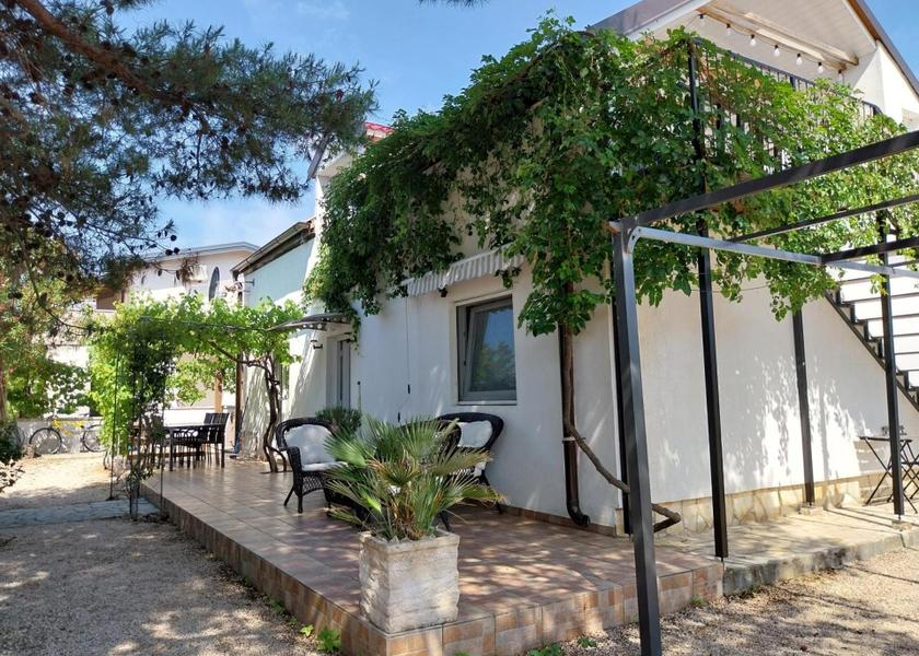 Zadar Vir Hotel Exterior