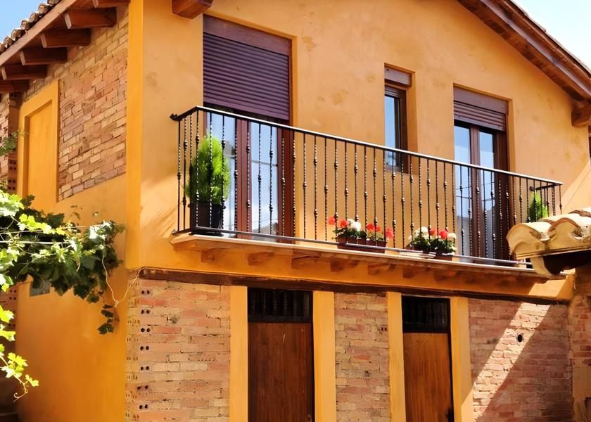 La Rioja Cuzcurrita de Rio Tiron Exterior view