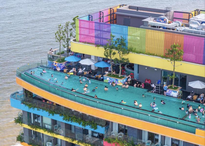 Thanh Hóa Province Hoang Hoa Swimming pool