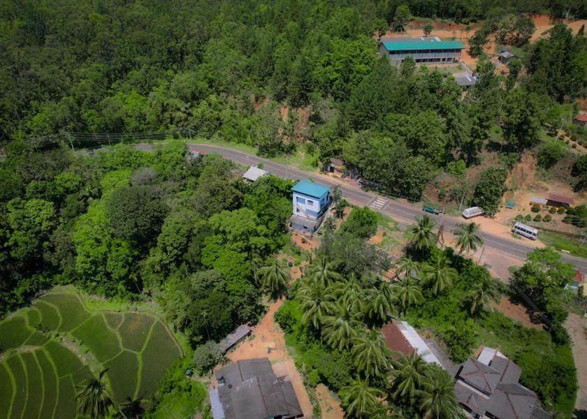 Sabaragamuwa Province Belihuloya 