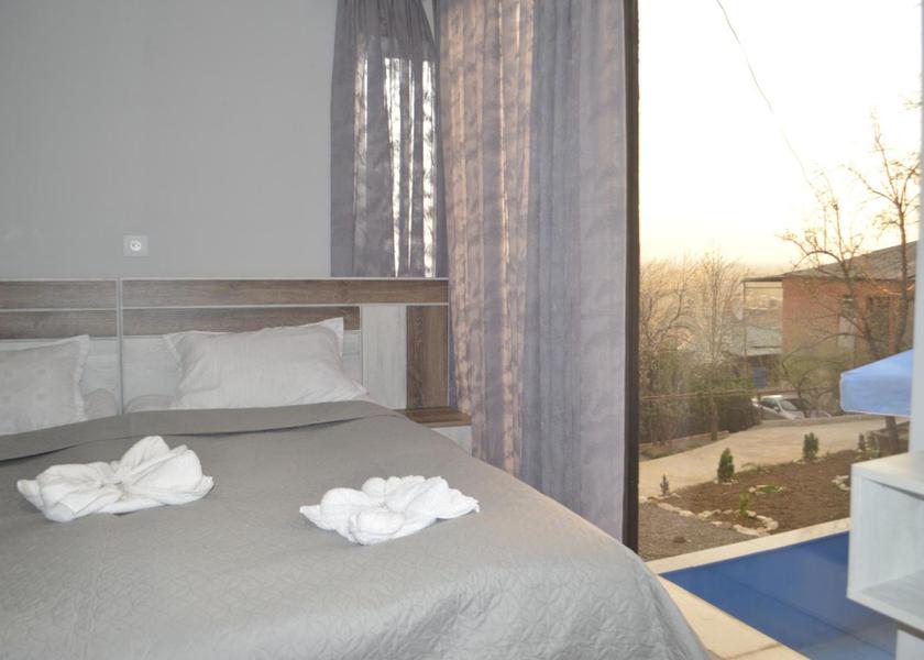 Imereti Kutaisi Triple Room with Bathroom