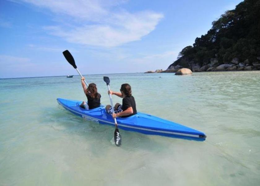 Terengganu Pulau Perhentian Besar Canoeing