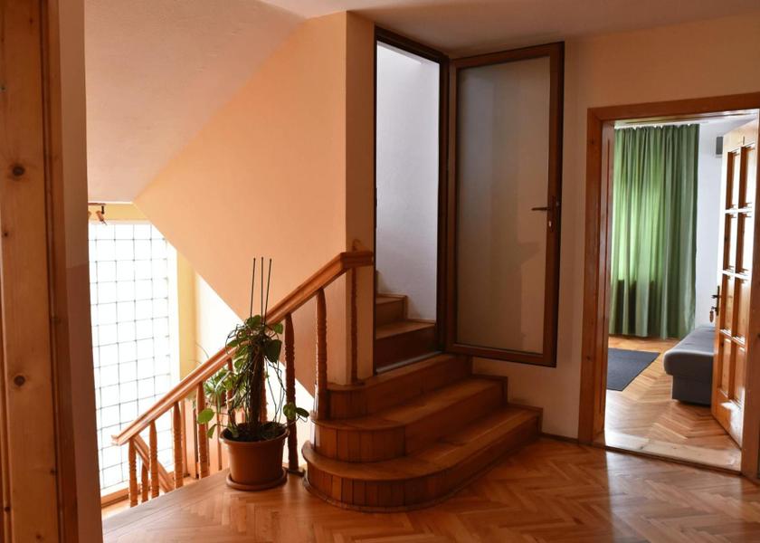 Hunedoara County Hateg Lobby