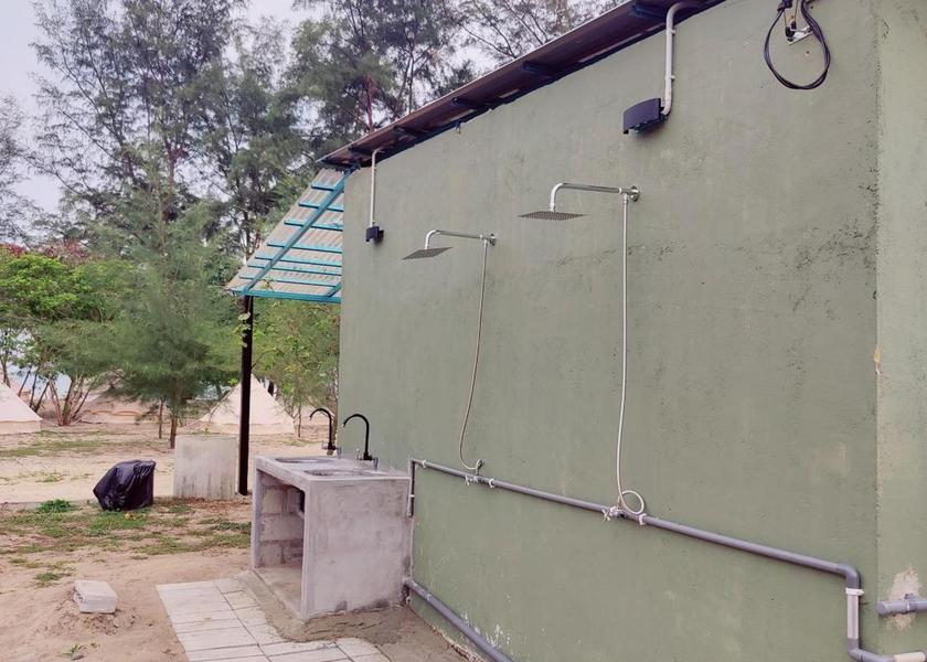 Johor Bandar Penawar Shower