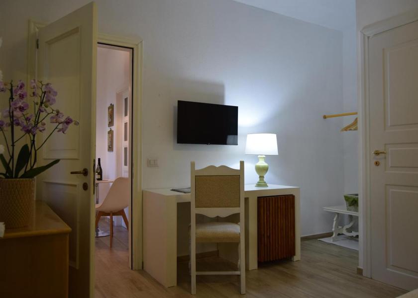 Sardinia Olbia Double Room with Private Bathroom
