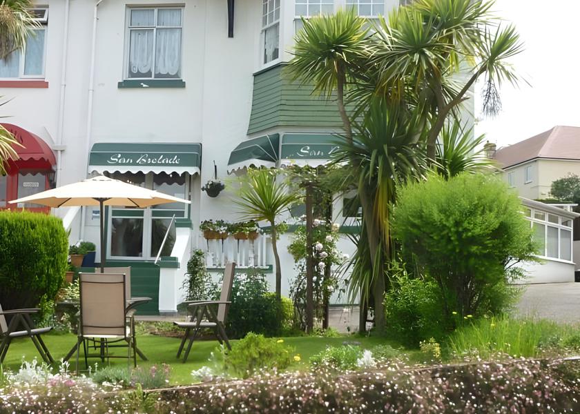England Paignton Exterior view