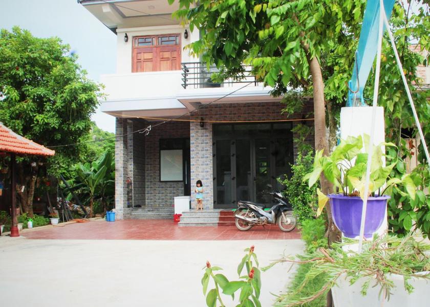 Quang Tri Province Bo Trach Exterior view