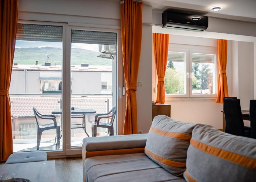 Municipality of Ohrid Ohrid Two-Bedroom Apartment with Balcony