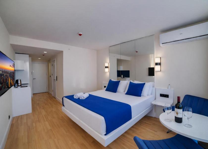 Adjara Batumi Deluxe King Studio