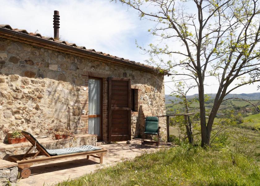 Tuscany Roccalbegna Hotel Exterior