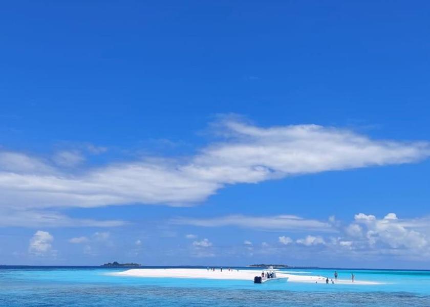 South Ari Atoll Dhangethi 
