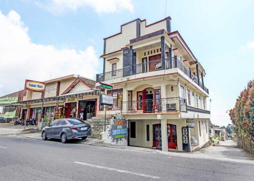 Central Java Getasan Exterior view