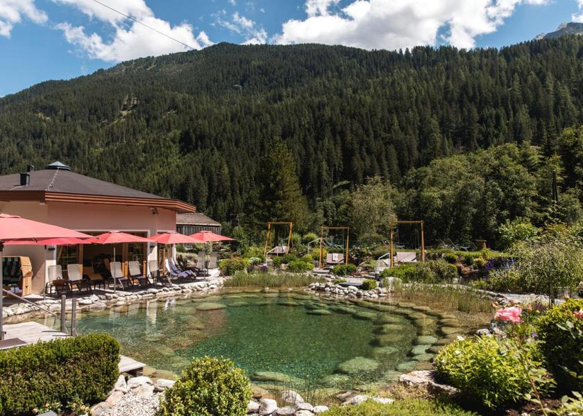 Tyrol Tux Garden