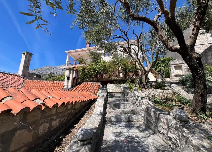 Dubrovnik-Neretva Orebic Exterior view