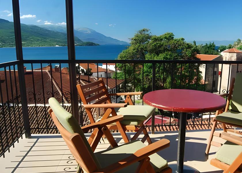 Municipality of Ohrid Ohrid One-Bedroom Apartment with Lake View