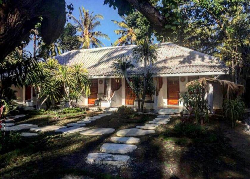 West Nusa Tenggara Sumbawa Barat Hotel Exterior
