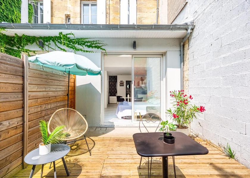 Nouvelle-Aquitaine Bordeaux Balcony/terrace