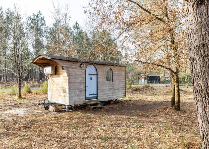 Nouvelle-Aquitaine Hourtin Exterior view